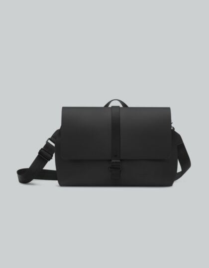 Spläsh Crossbody Medium Olive – Waterproof Everyday Bag