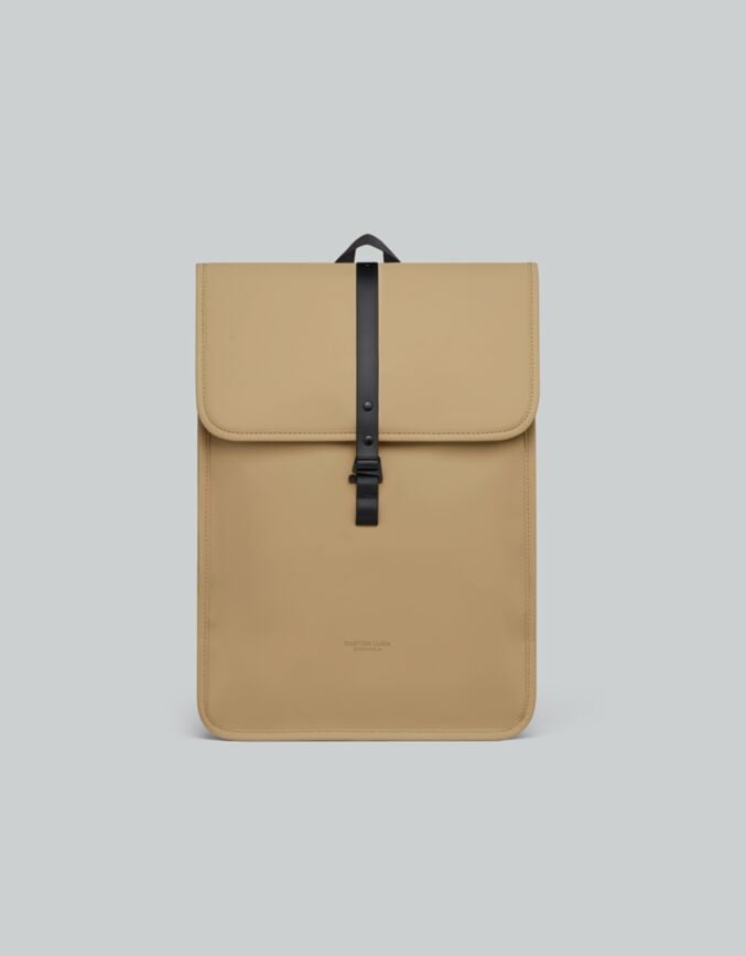 Däsh Daily Backpack 14" – Compact & Waterproof Everyday Bag