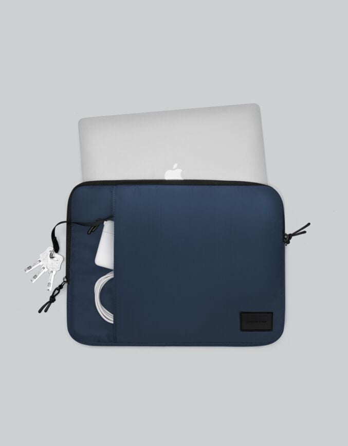 Däsh Cushioned Case - 16 Dark Blue 