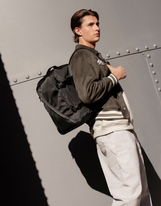 Däsh Carry-On Backpack - 28L