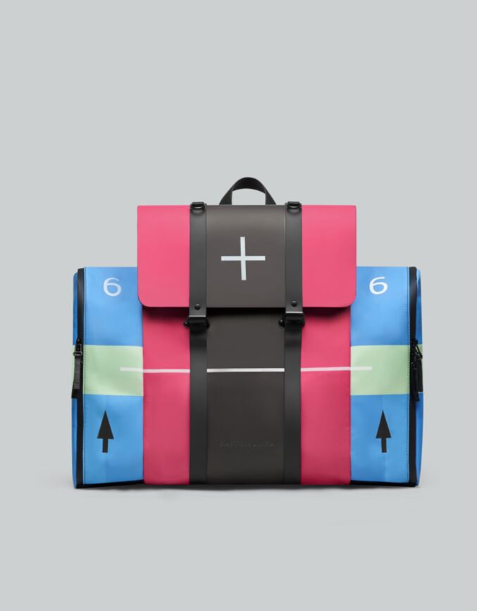 Däsh Daily Backpack 14" – Compact & Waterproof Everyday Bag