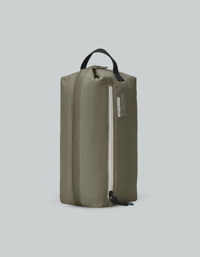 Lightweight Washbag Sage