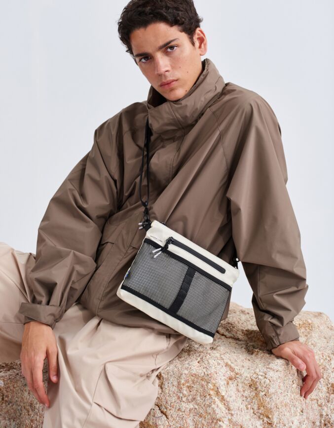 Lightweight Crossbody Lemonade