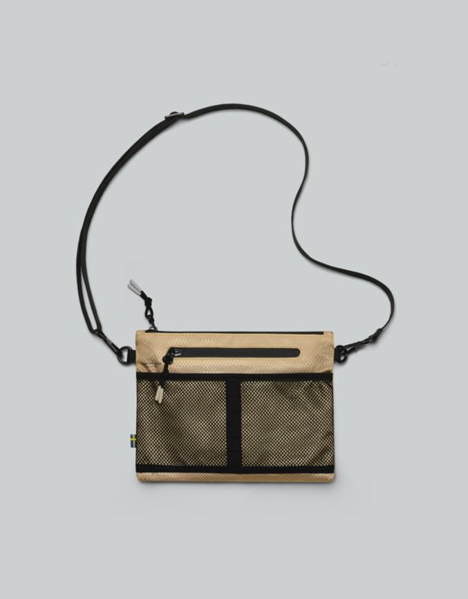 Däsh Daily Backpack 14" – Compact & Waterproof Everyday Bag