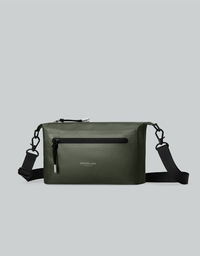 Lightweight DuoSeal Crossbody（ライトウェイトデュオシールクロスボディ） オリーブ