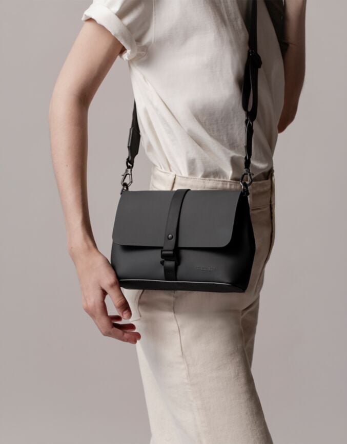 Spläsh Crossbody Bag Charcoal Grey