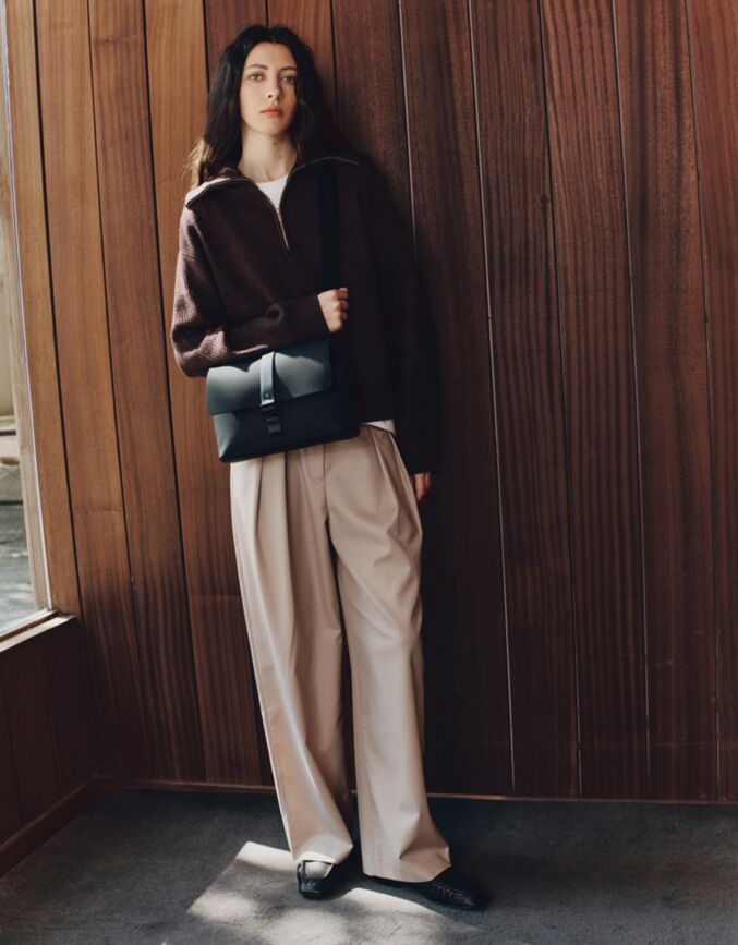 Spläsh Crossbody Medium Black