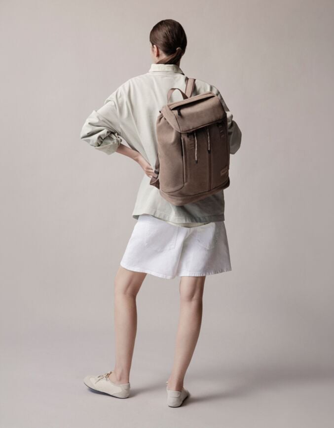 Spläsh Front-Zip Backpack - 15 Weave Dusty Brown
