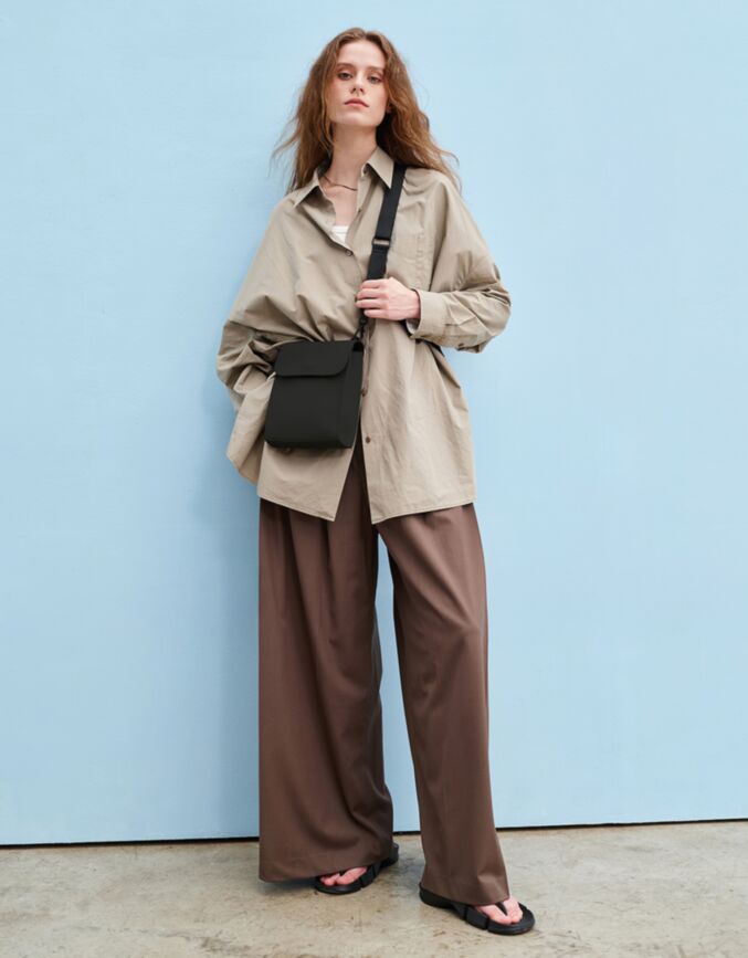 Spläsh ID Crossbody 經典黑