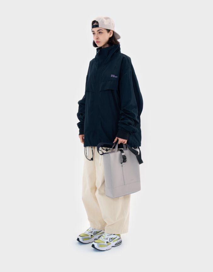  Spläsh Tote Taupe