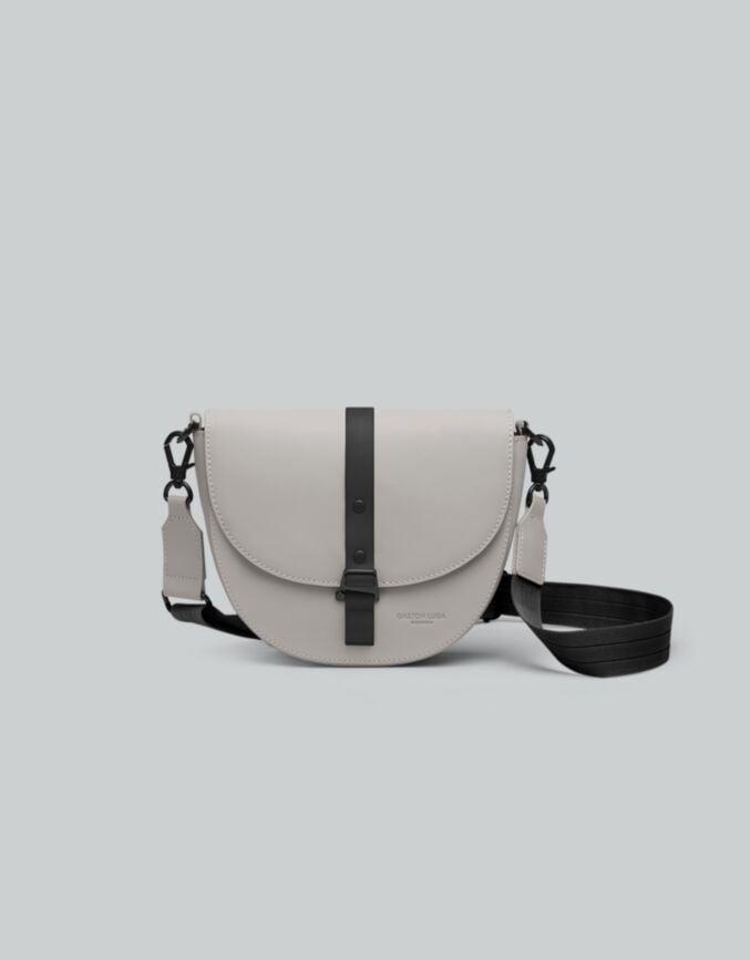 Däsh Daily Backpack 14" – Compact & Waterproof Everyday Bag