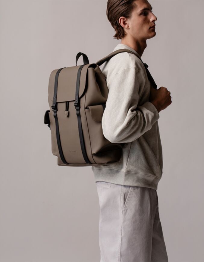 Spläsh Utility Backpack - 16 Bear