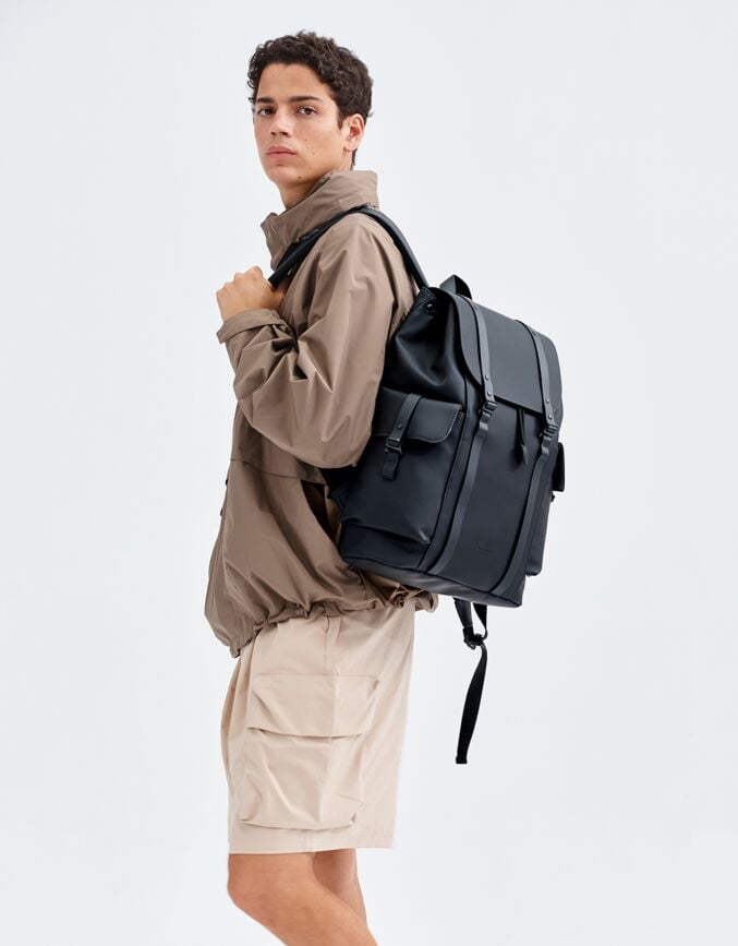 Spläsh Utility Backpack 16 經典黑