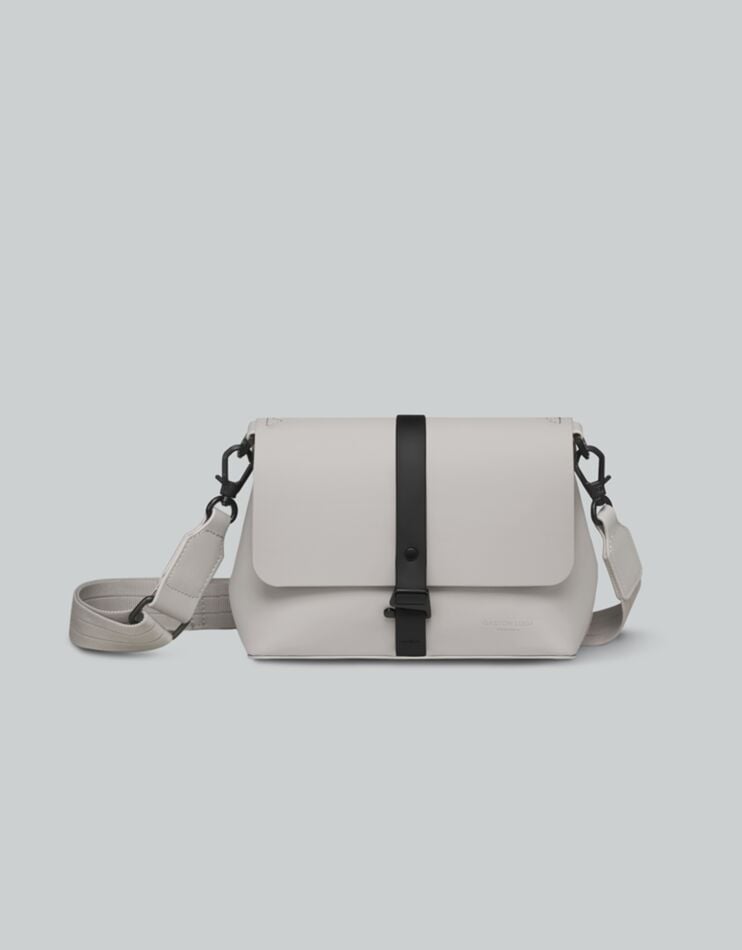 Spläsh crossbody bag - Waterproof, sustainable, chic crossbody bag