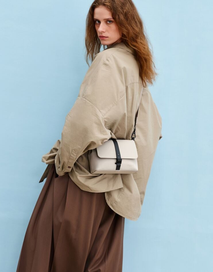 Spläsh crossbody bag - Waterproof, sustainable, chic crossbody bag