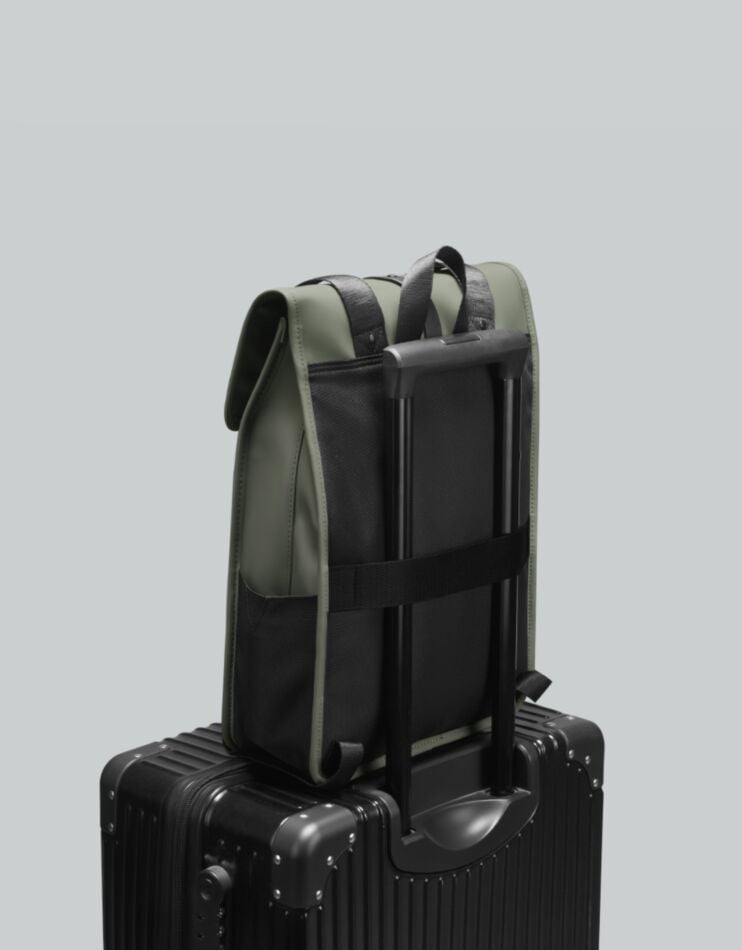 Däsh Backpack 13" - Waterproof laptop bag 11"-13" for everyday