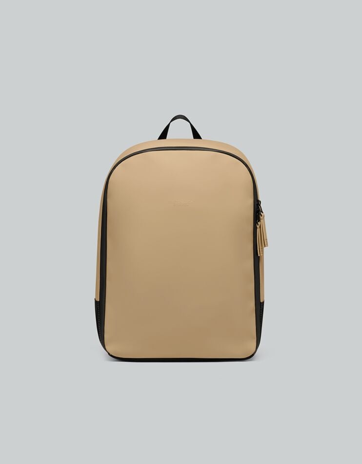 Däsh Daily Backpack 14" – Compact & Waterproof Everyday Bag