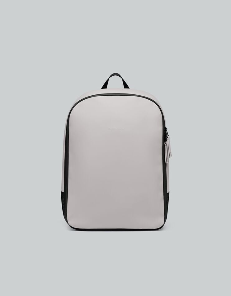 Däsh Daily Backpack 14" – Compact & Waterproof Everyday Bag