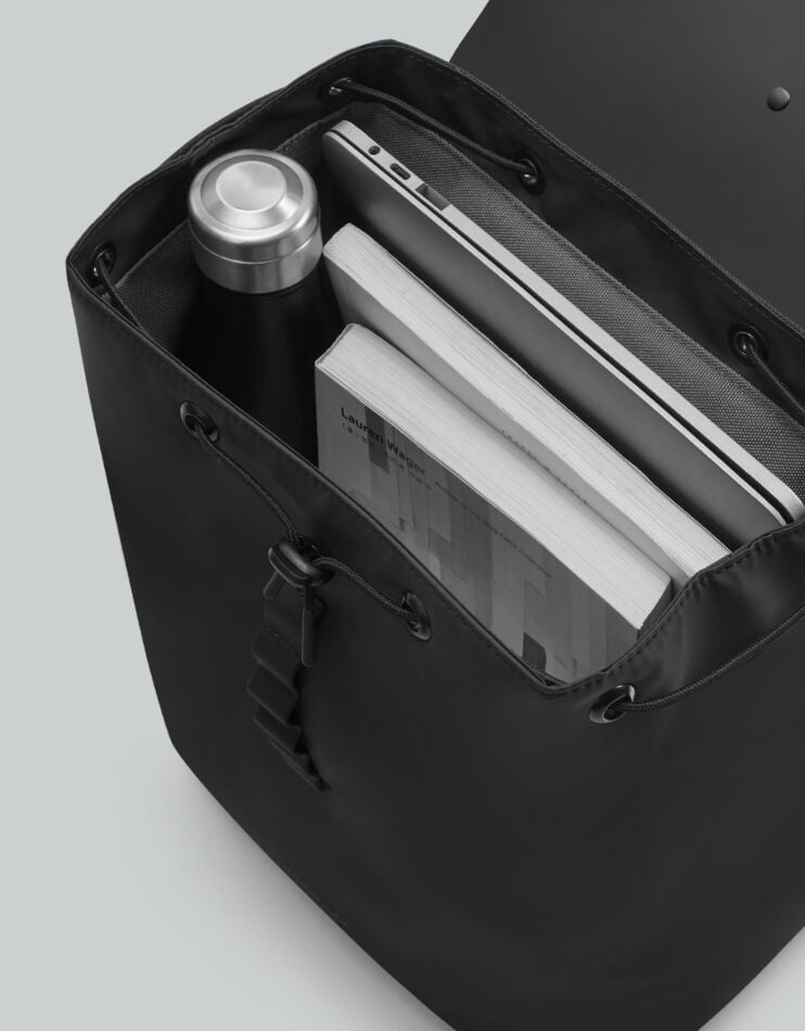 Däsh bucket backpack - waterproof laptop bag for everyday life