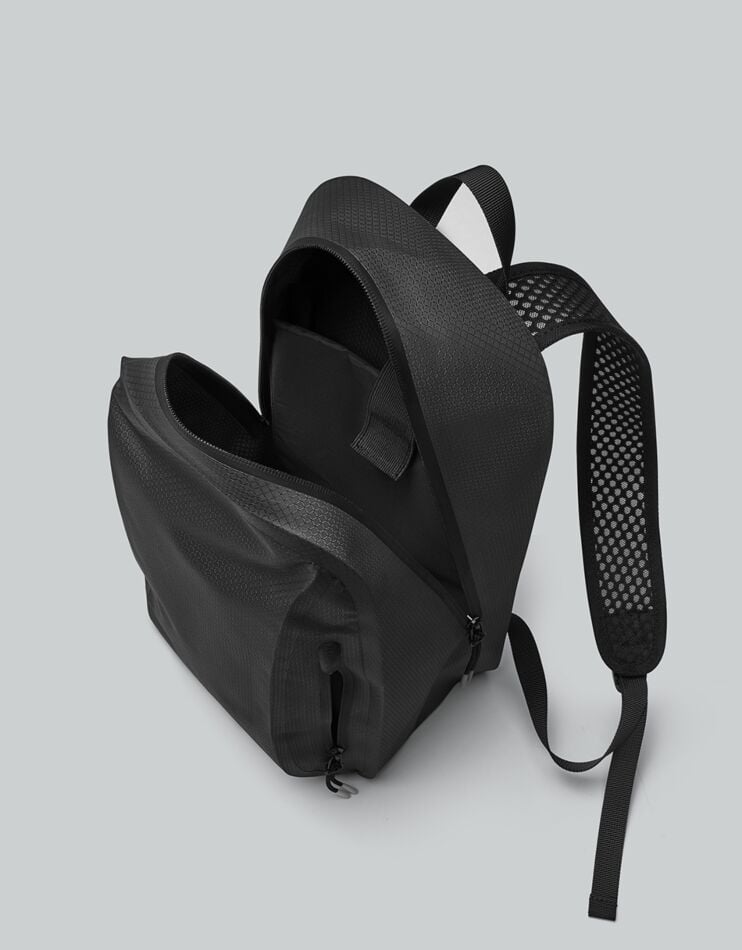 DuoSeal Backpack 14” – Lightweight & Water-Resistant