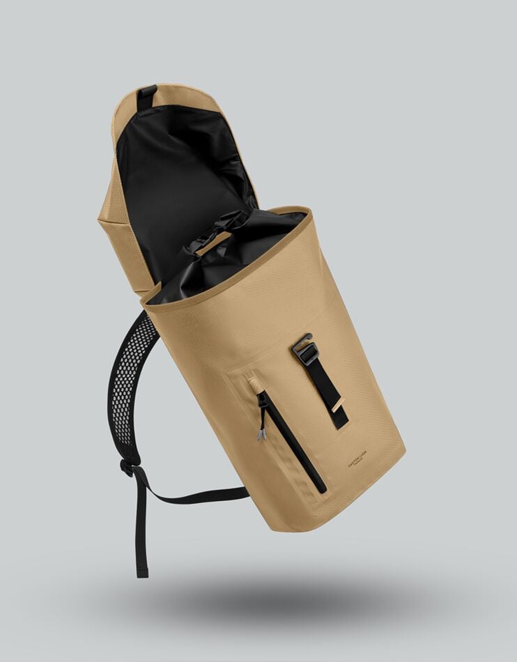 DuoSeal Flap Backpack 14” – Secure & Stylish
