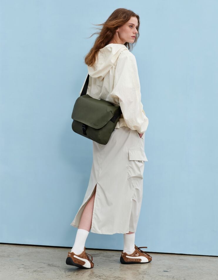 Lightweight DuoSeal Messenger - 14” | Waterproof Laptop Bag