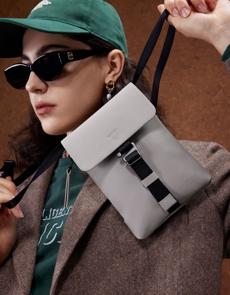 Spläsh Mini crossbody bag - Waterproof, sustainable, chic crossbody bag
