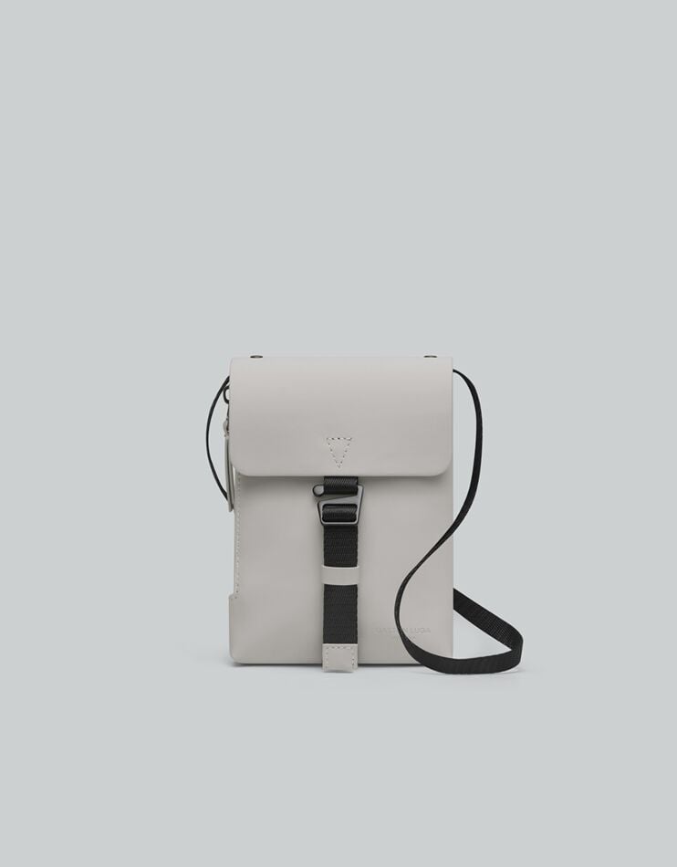 Spläsh Mini crossbody bag - Waterproof, sustainable, chic crossbody bag