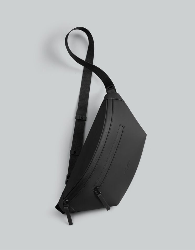 Spläsh Bum Bag - Minimal sporty style bag fits all your necessities.