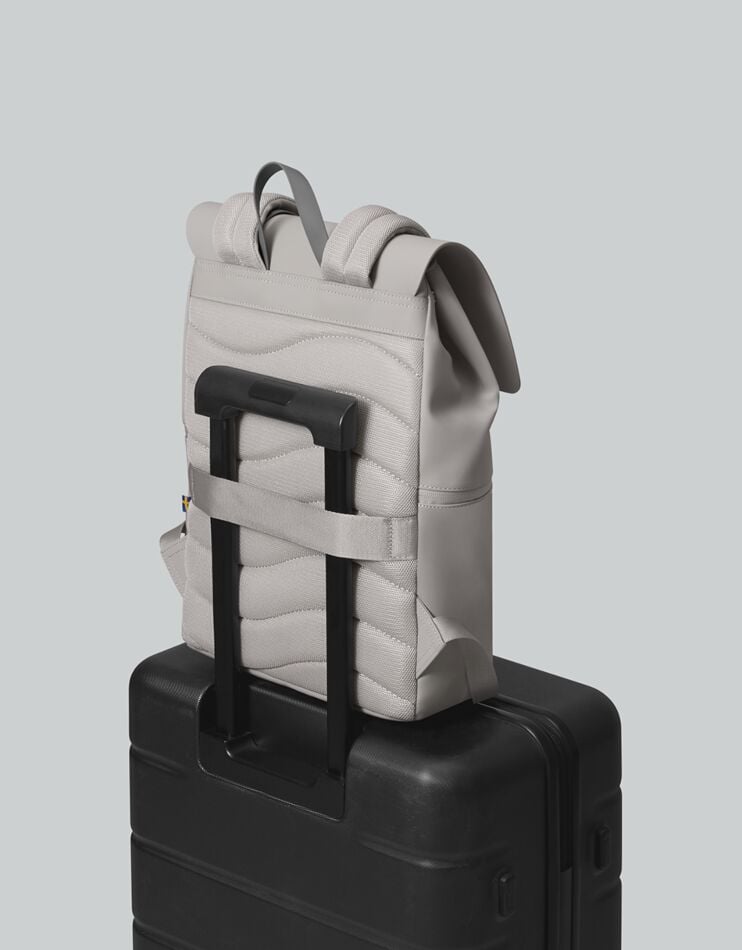 Spläsh 2.0 -14" Backpack | Waterproof, Slim Design for Daily Use