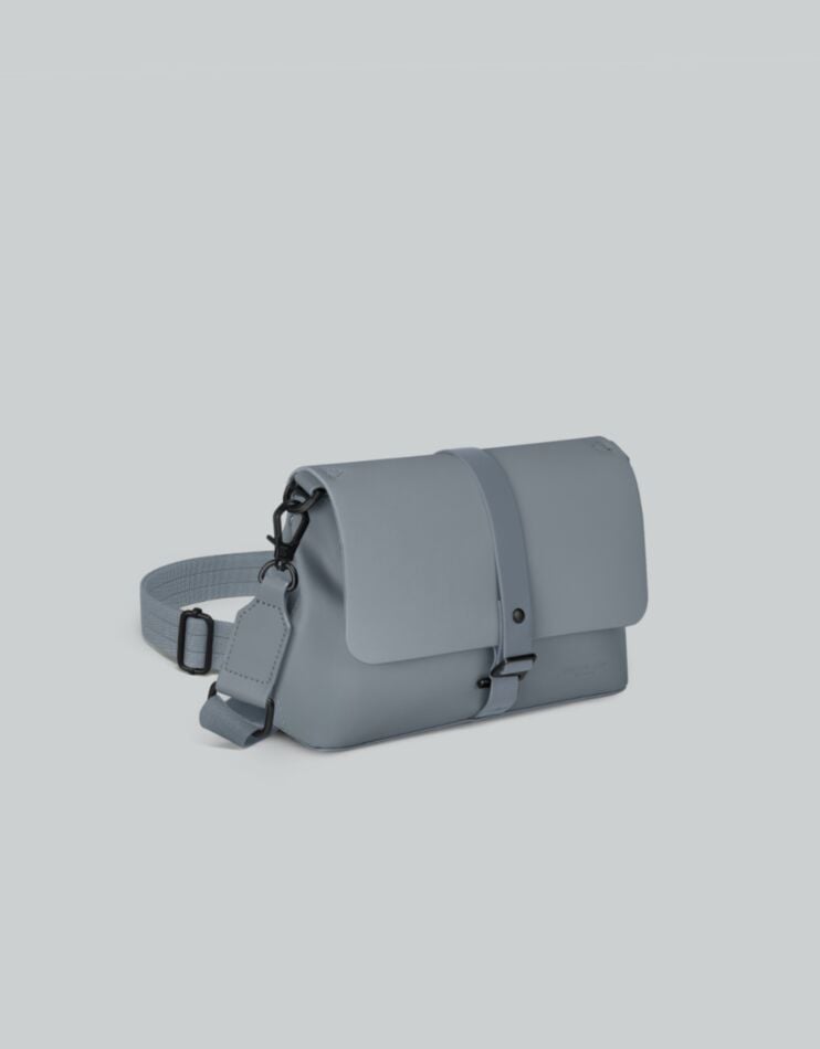 Spläsh Crossbody Bag | Lightweight & Waterproof for Everyday Essentials