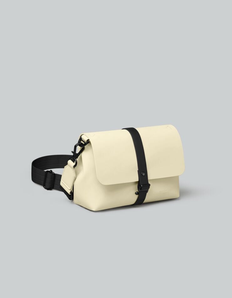 Spläsh Crossbody Bag | Lightweight & Waterproof for Everyday Essentials