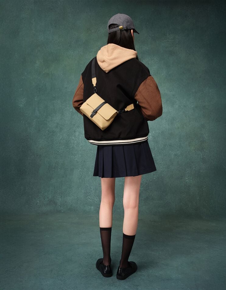 Spläsh Crossbody Bag | Lightweight & Waterproof for Everyday Essentials