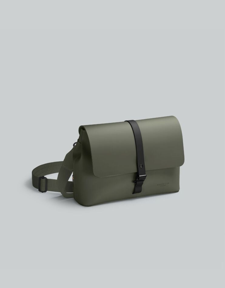 Spläsh Crossbody Medium Olive – Waterproof Everyday Bag