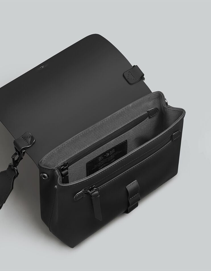 Spläsh Crossbody Bag - Waterproof, Sustainable, Chic