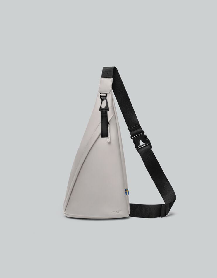 Spläsh Sling bag - Durable crossbody bag for everyday use