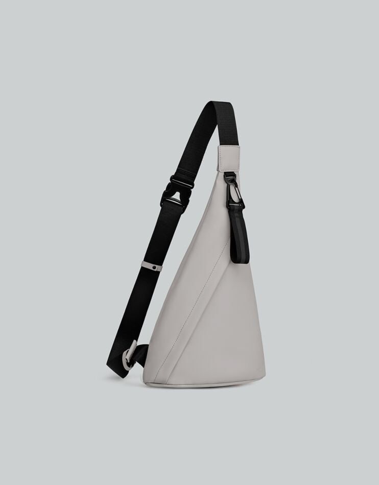 Spläsh Sling bag - Durable crossbody bag for everyday use