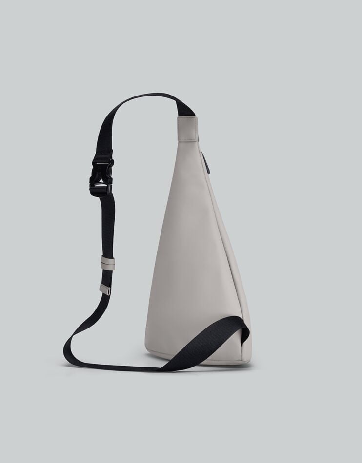 Spläsh Sling bag - Durable crossbody bag for everyday use