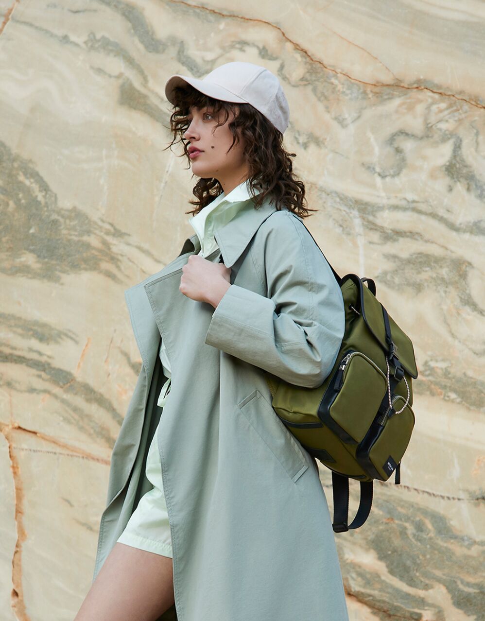 Hunter rubberised store backpack