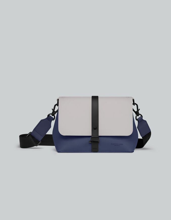 ☆日本未上陸*ALDO*新作*チェーンクロスボディバッグ/NEUTRAL☆ クロスボディバッグ｜防水＆エコ素材｜ガストンルーガ公式
