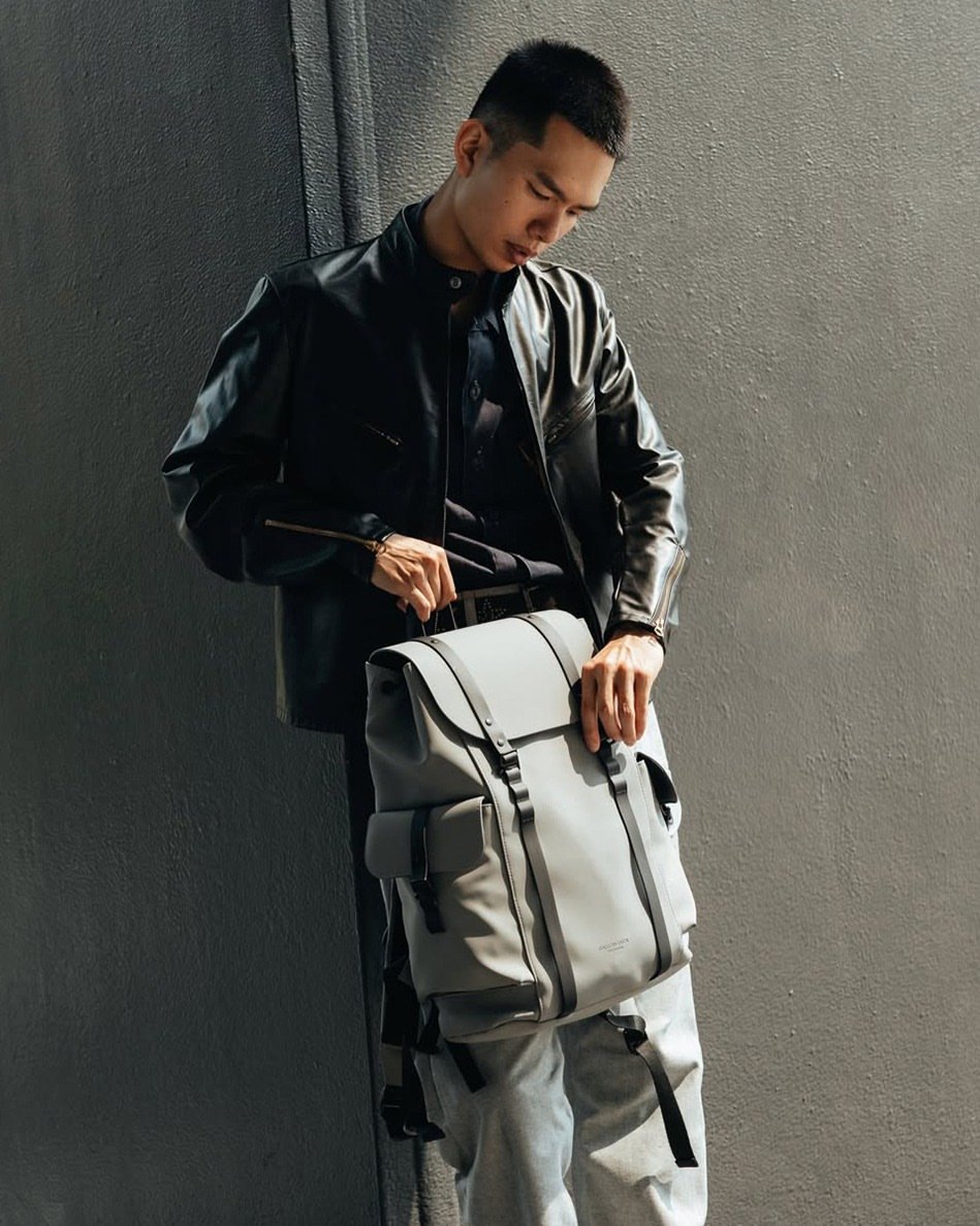 Summer Starts Here ☀️Shop your favourite styles. Up to 50% off at gastonluga.com.@bodingguo #GastonLuga #AnywhereWithGL