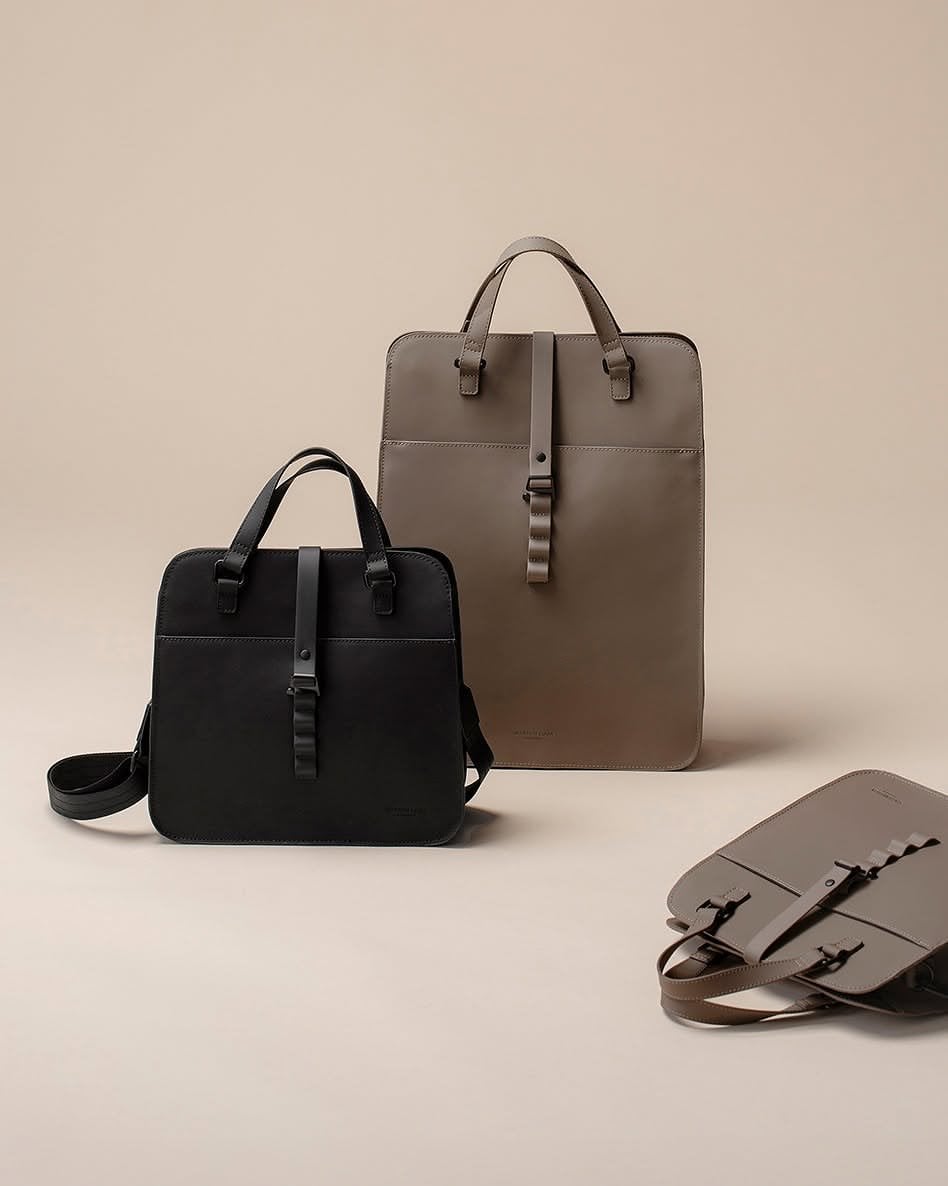 Meet the Cleo Collection –From the first meeting of the day to the last drink of the evening — the bag that always feels exactly right. No second-guessing. No switching bags. Just Cleo.The Spläsh Cleo Backpack 16 fits most 11–16 laptops, and the Cleo Crossbody moves effortlessly from handheld to crossbody carry. Discover the Cleo Collection at gastonluga.com.#GastonLuga #AnywhereWithGL