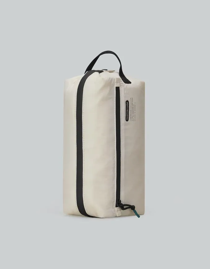 Lightweight Washbag Off White