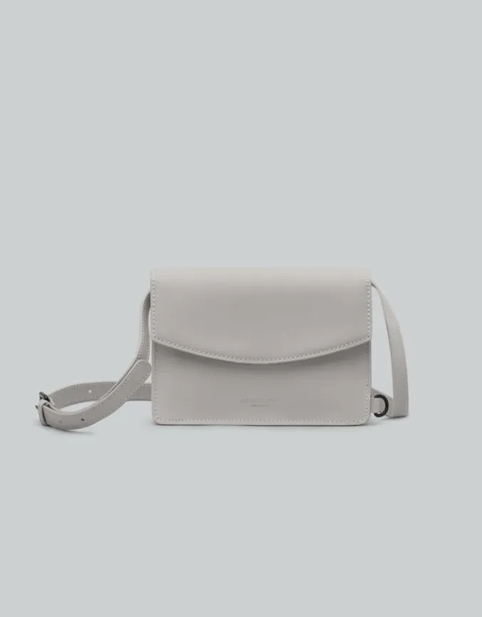 Spläsh Crossbody Medium Taupe – Waterproof Everyday Bag