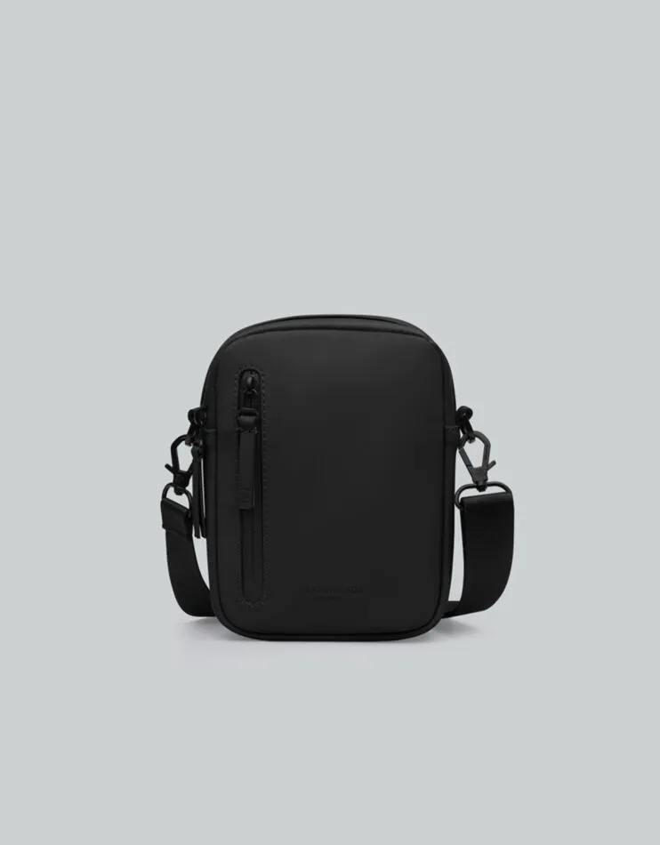 Däsh Verti Crossbody | Slim Waterproof Crossbody Bag
