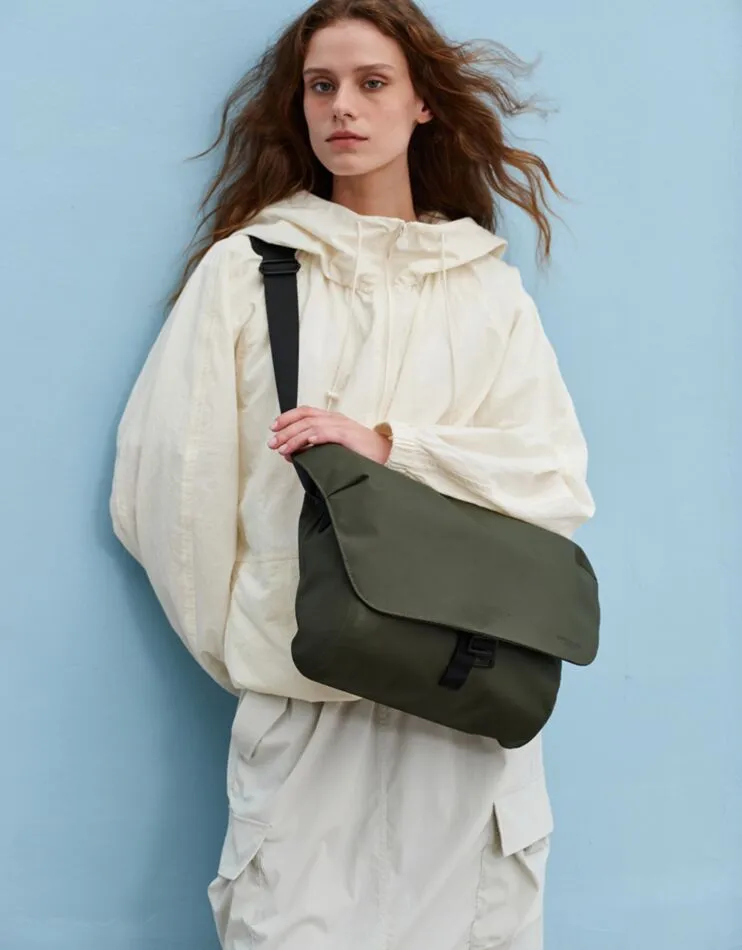 Lightweight DuoSeal Messenger - 14” | Waterproof Laptop Bag