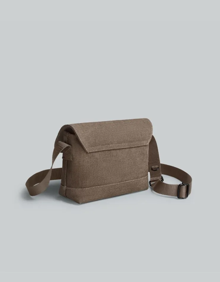 Spläsh crossbody bag, Weave Dusty Brown - Sustainable, chic crossbody bag