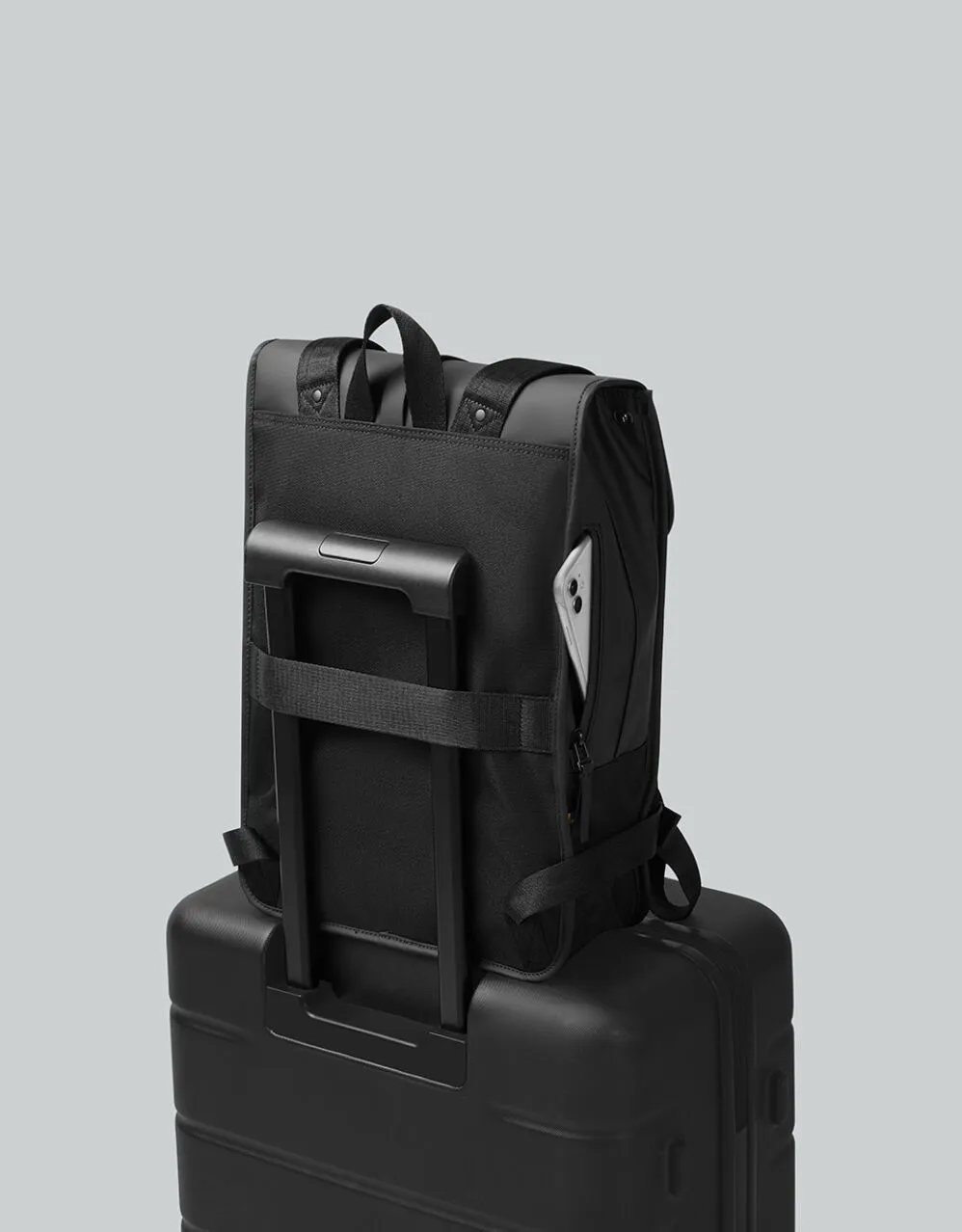 ガストンルーガ　ダッシュバケットバックパック　トープ ダッシュバケットバックパック - 普段使いにぴったりの防水