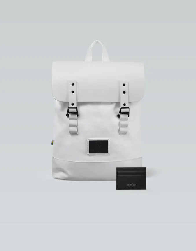 Pråper Backpack + Accessory Set (Worth £ 168) 