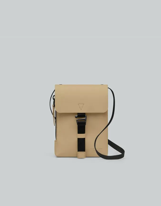 バッグ GASTON LUGA Splash BumBag Taupe Spläsh Bum Bag - Minimal sporty style bag fits all your